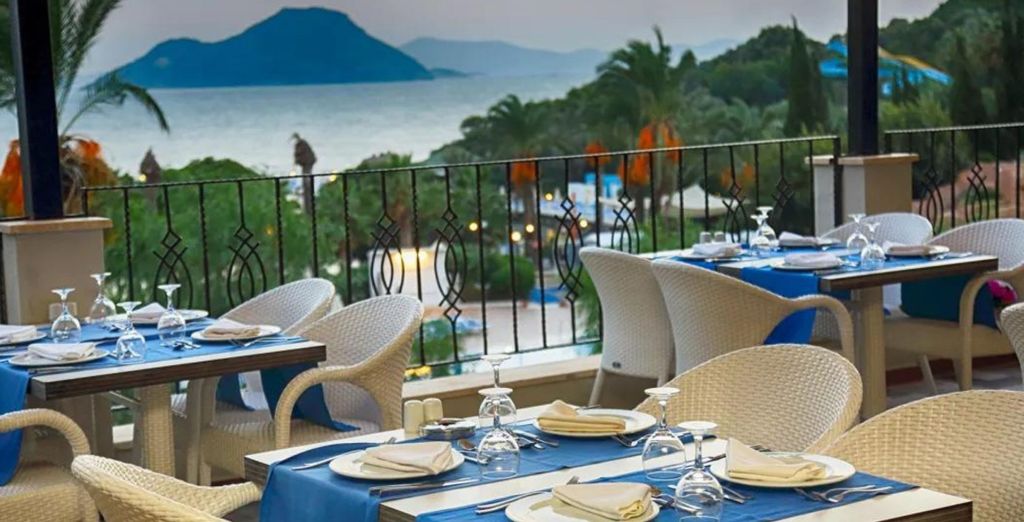 Yasmin Bodrum Resort 5*