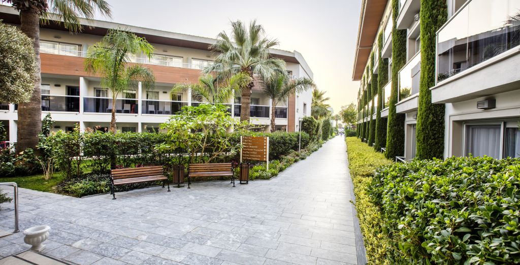 Palm Wings Kusadasi Beach Resort & Spa 5*