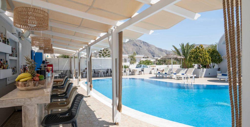 Bella Santorini 4*