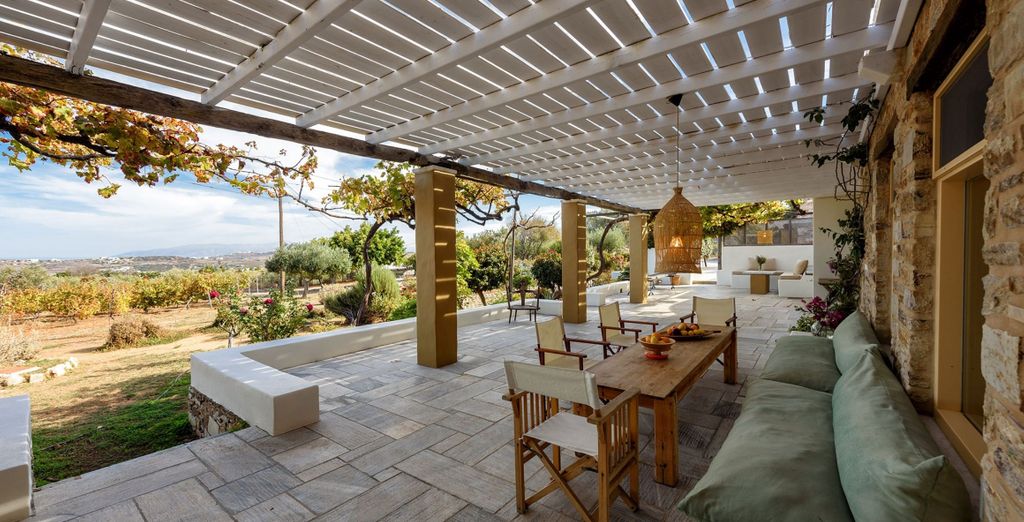 Aria Paros Residence