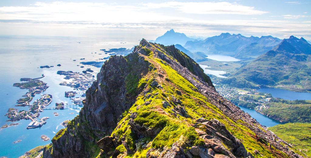 Tour di gruppo tra le Isole Lofoten e Capo Nord 