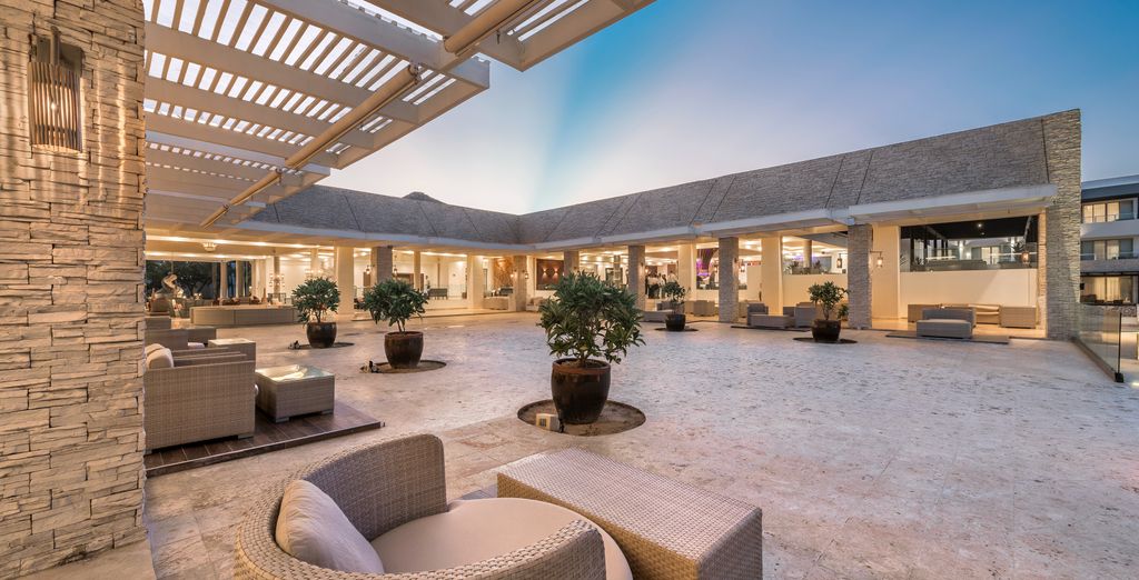 Royalton CHIC Punta Cana Resort & Spa 5* 