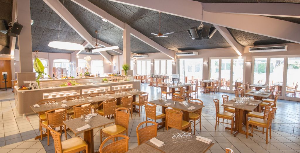 Hotel Club Corsica Paoli con volo o con Sardinia Ferries