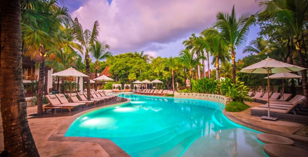 Mahekal Beach Resort 4*
