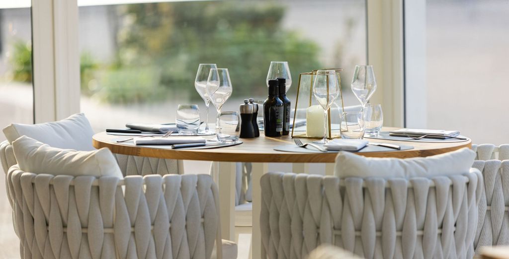 Hotel Indigo Cagnes-sur-Mer 4*