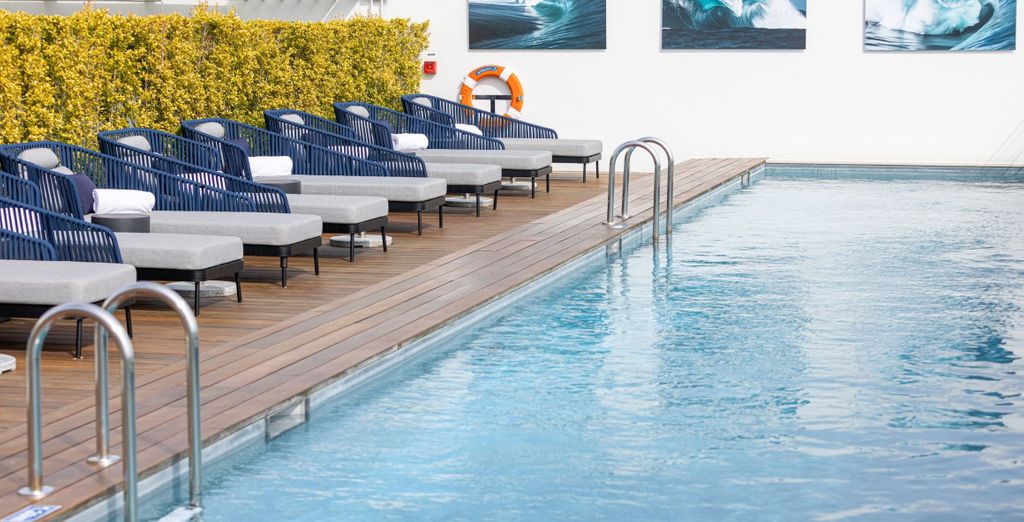 Hotel Indigo Cagnes-sur-Mer 4*