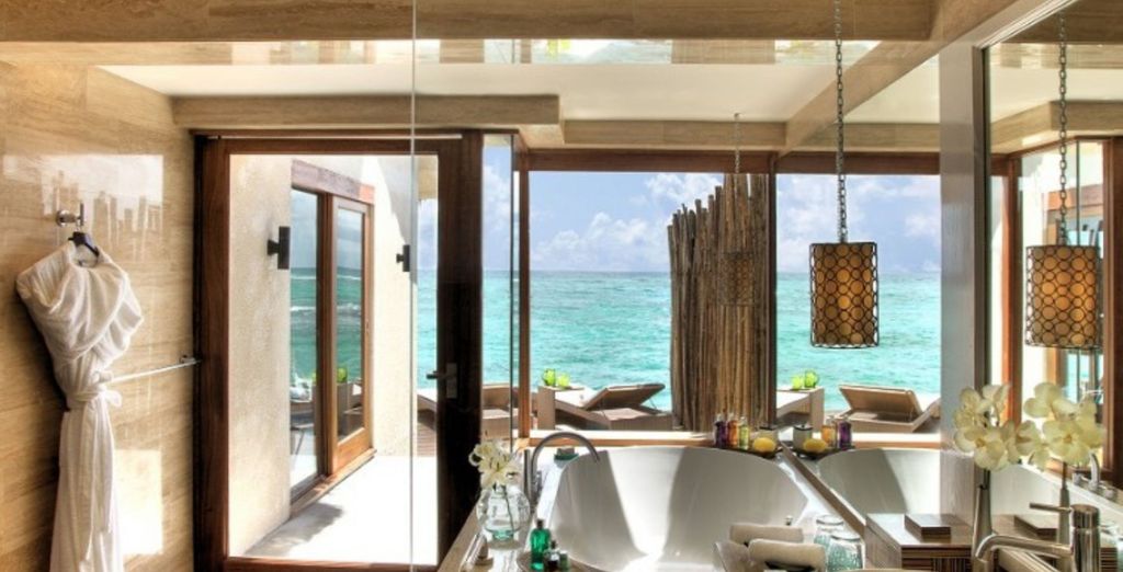 Taj Coral Reef Resort & Spa 5*
