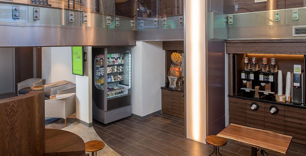 EVEN Hotel New York - Times Square South 4*, an IHG Hotel