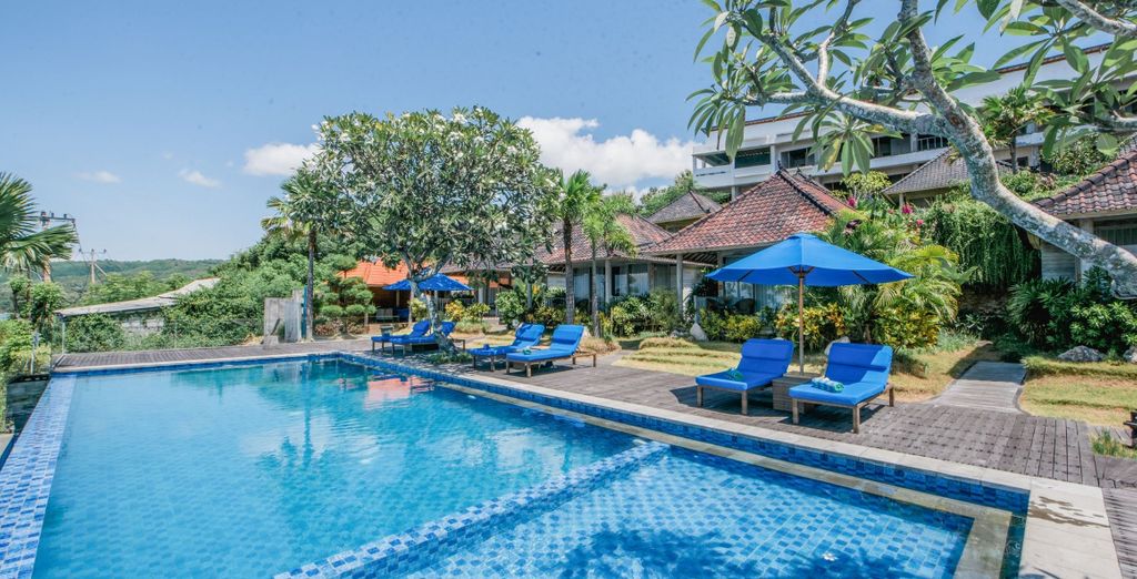 Combinato The Ubud Village Hotel 5*, The Angkal Resort Nusa Penida e Maison Aurelia Sanur 4* 