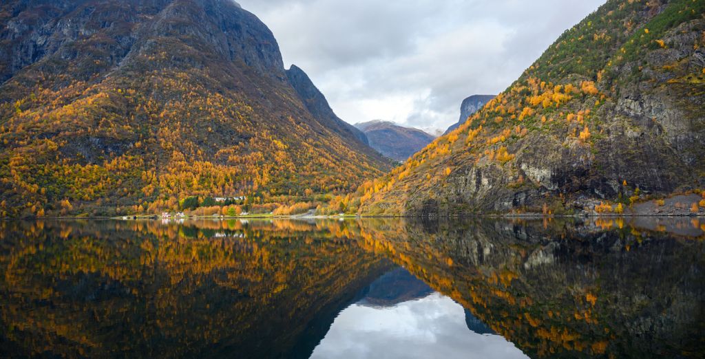 Tour di 6 notti Autunno sui fiordi norvegesi