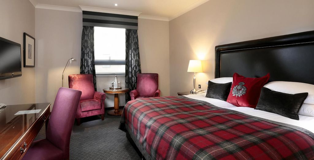 Macdonald Edinburgh Holyrood Hotel 4*