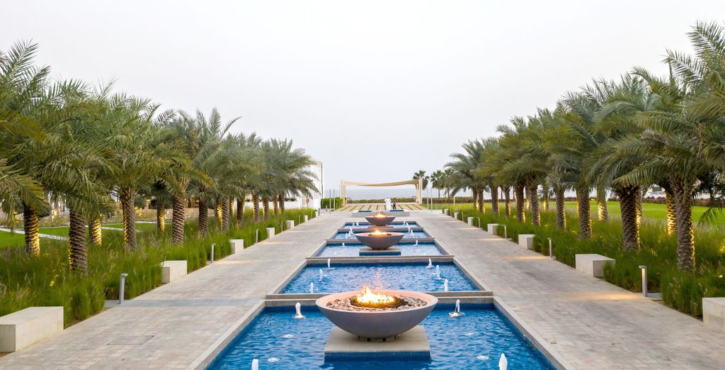 Combinato 5* InterContinental Fujairah Resort 5* e Grand Hyatt Dubai 5*
