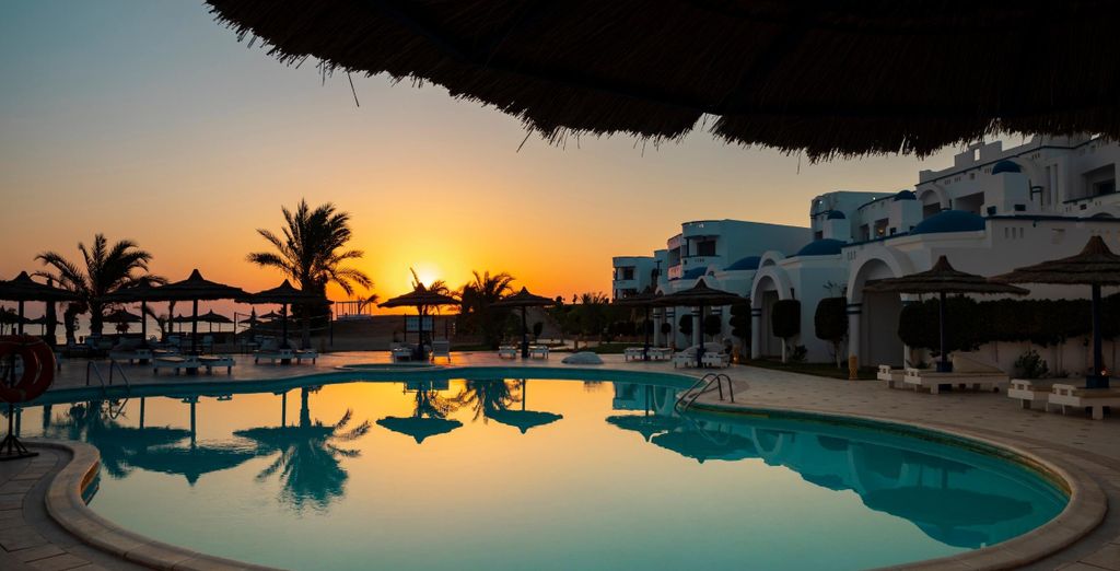 Coral Sun Beach 4* con possibile Crociera sul Nilo di 7 notti