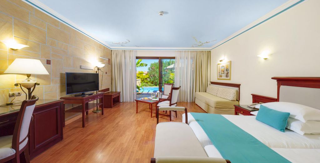 Atrium Palace Villas 5*