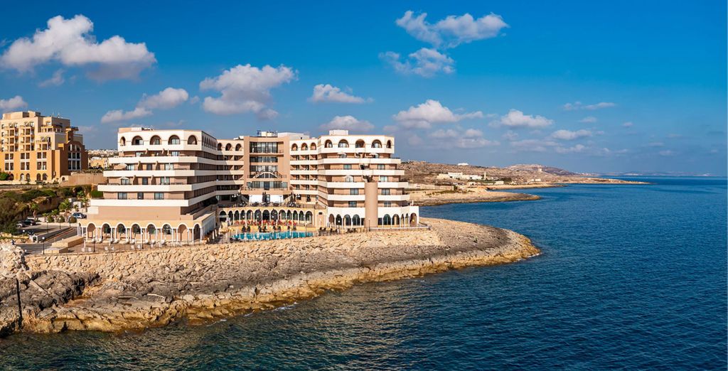 Radisson Blu Resort Malta Saint Julian's 5*