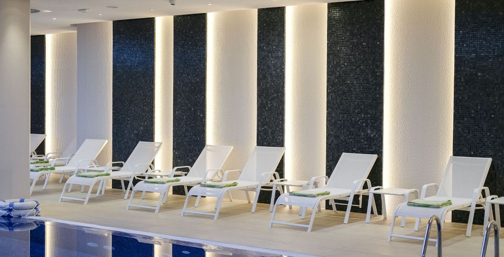 Heritage Grand Perast 5*