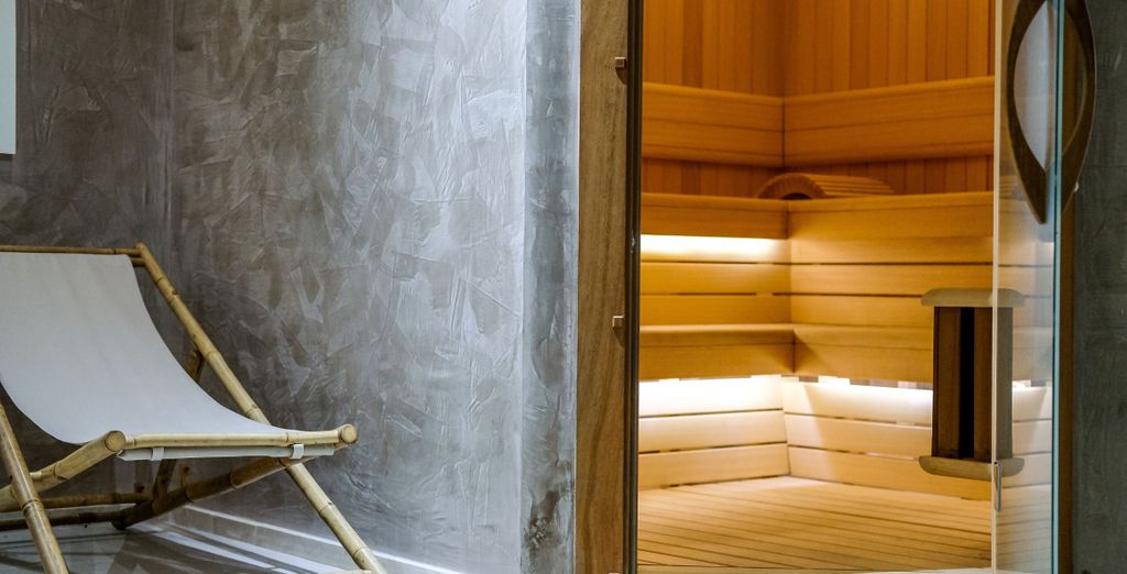 Heritage Grand Perast 5*