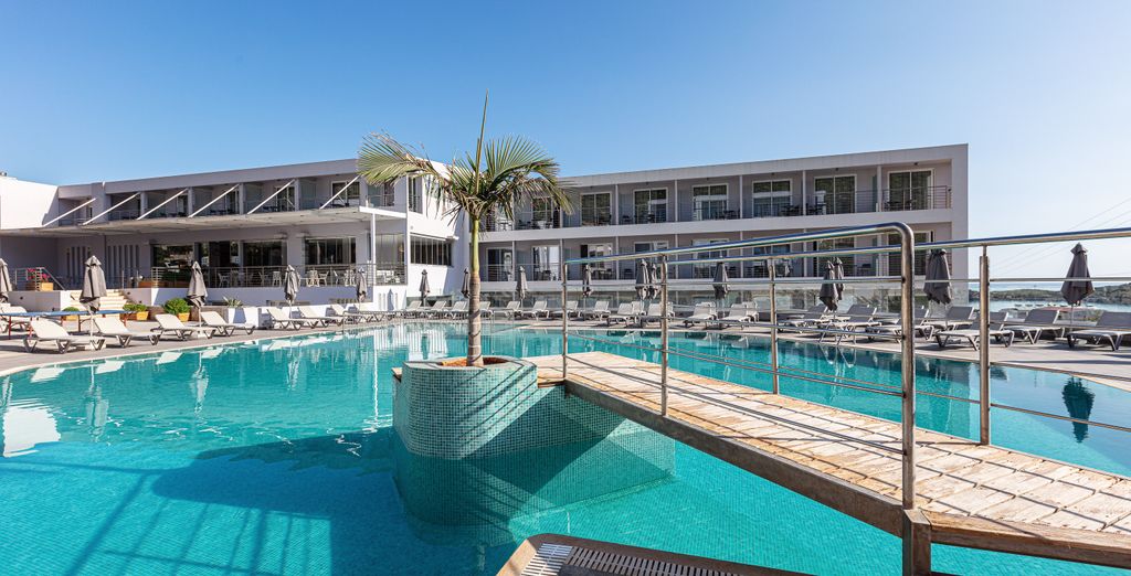 Atali Grand Resort 4* 