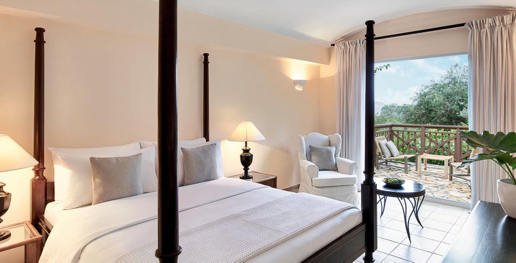 Grecotel Daphnila Bay 4*