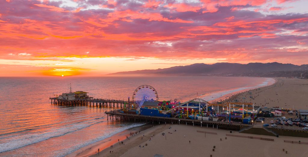 Combinato Margaritaville Resort Palm Springs 4* e Hilton Santa Monica 4*