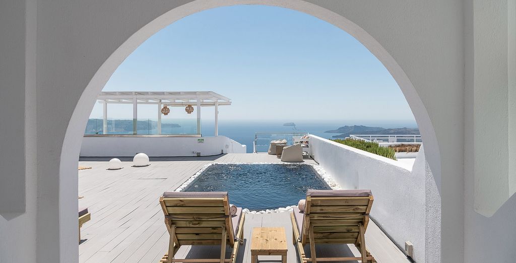 Apeiron Blue Santorini 4* - Adults Only