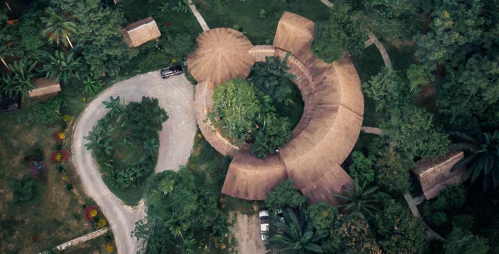 Tour di 10 notti nella Terra del sorriso con possibile estensione
