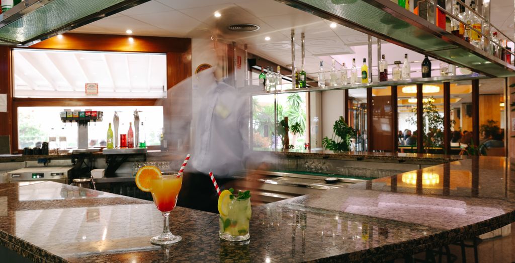 GHT Hotel Oasis Park & Spa 4*