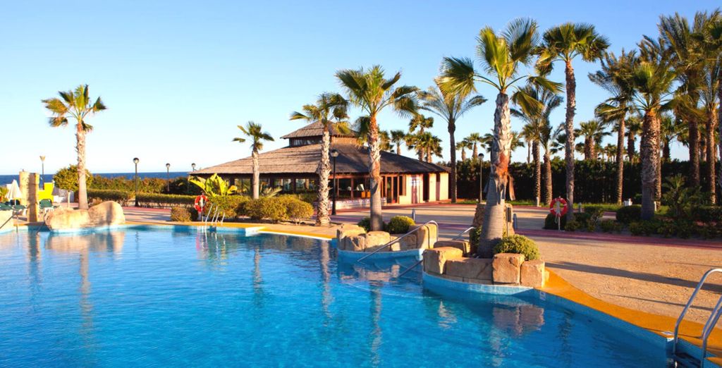 Playazimbali Hotel 4*
