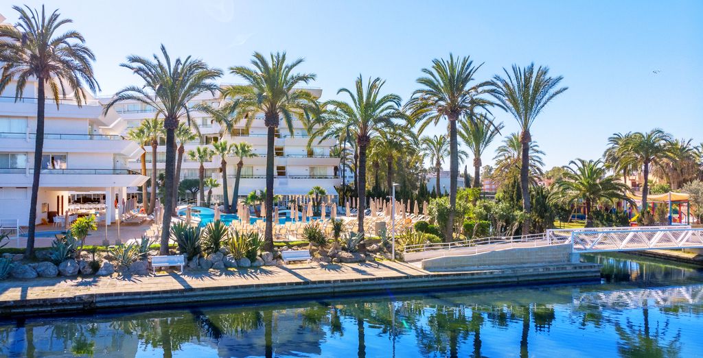 VIVA Eden Lago 4*