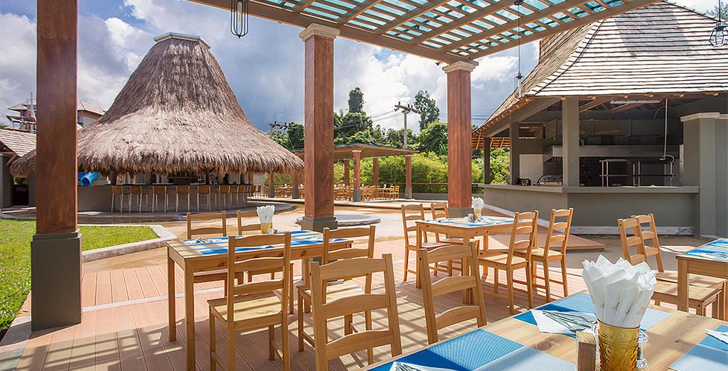 Combinato Maikhao Palm Beach Resort 4*, Royal Yao Yai Island Beach Resort 5* e Mai Khao Lak Beach Resort & Spa 5*