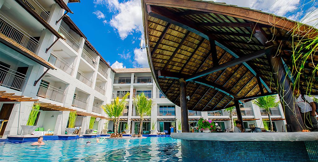 Combinato Maikhao Palm Beach Resort 4*, Royal Yao Yai Island Beach Resort 5* e Mai Khao Lak Beach Resort & Spa 5*