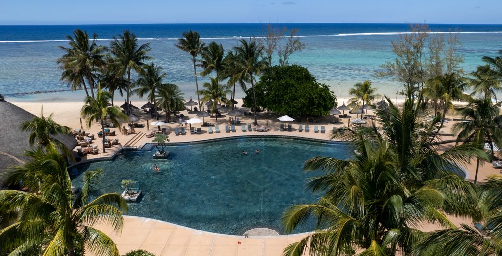 Outrigger Mauritius Beach Resort 4*S
