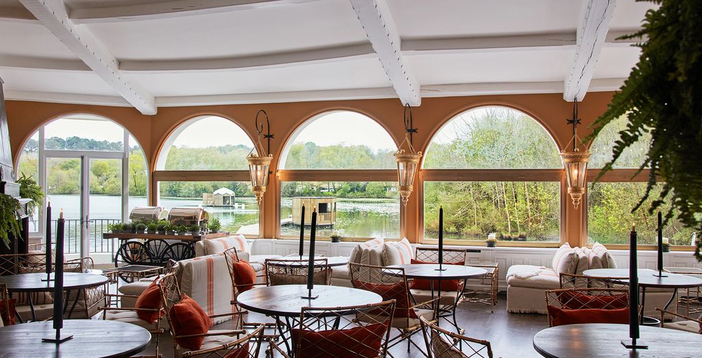 Chateau De Brindos 5*
