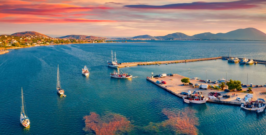Evia Riviera Resort 4*