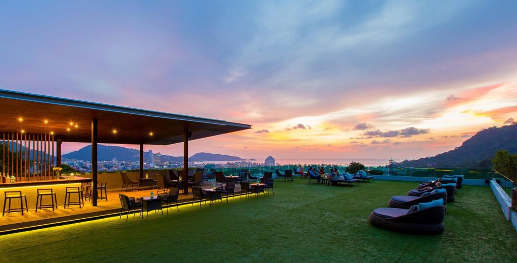 Combinato Mai House Patong Hill 5* e The Sands Khao Lak by Katathani 4*