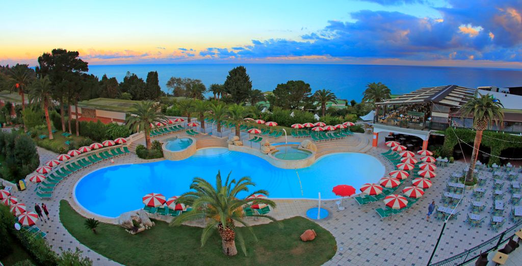 Labranda Rocca Nettuno Tropea 4*