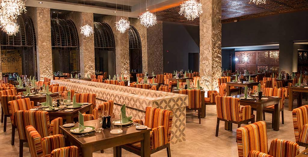 Royalton Riviera Cancun 5*