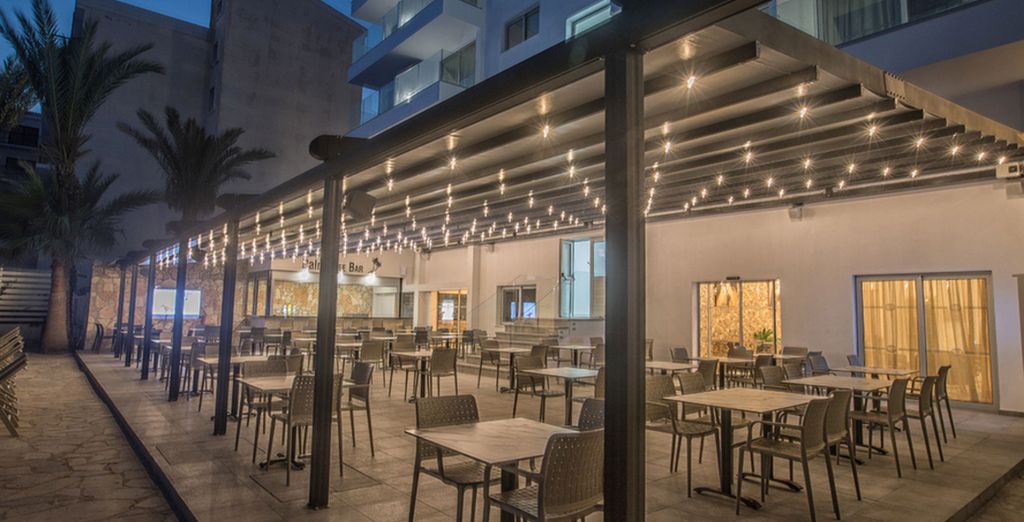 Bohemian Gardens Hotel 4*