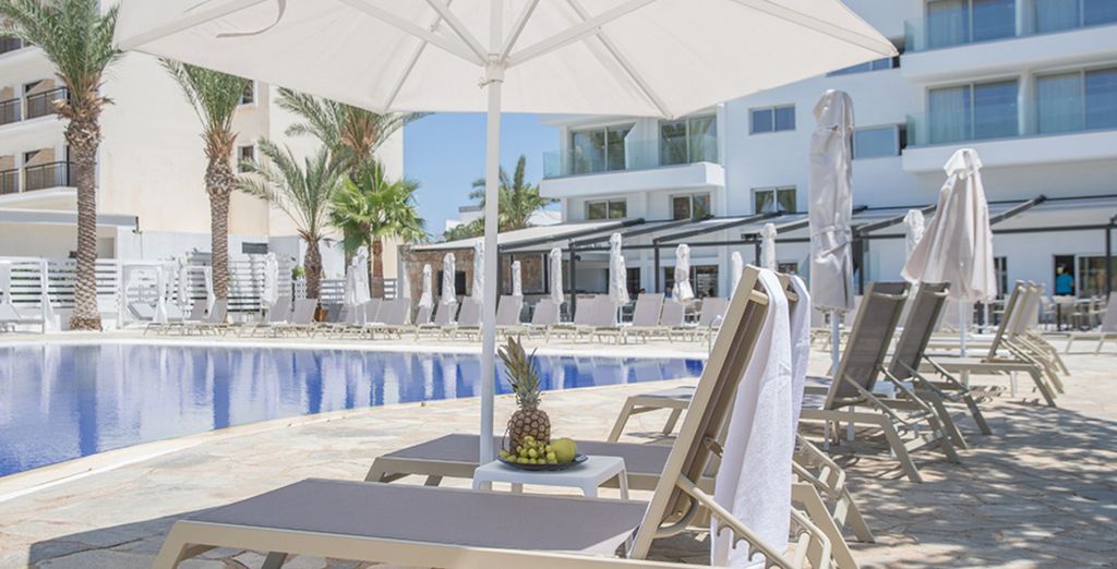 Bohemian Gardens Hotel 4*