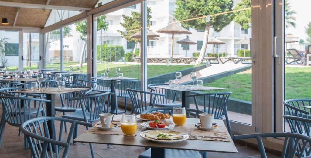 P&V Cala En Blanes