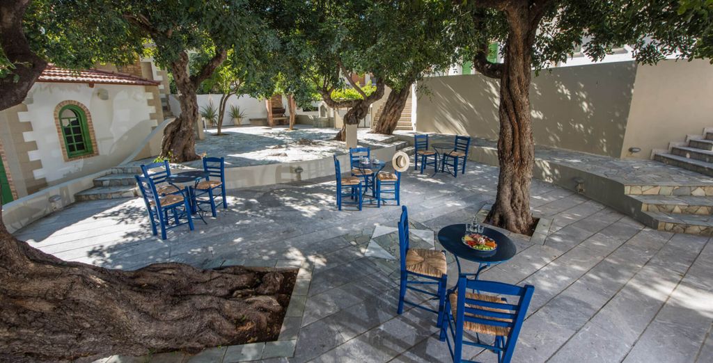Mitos Village 4*