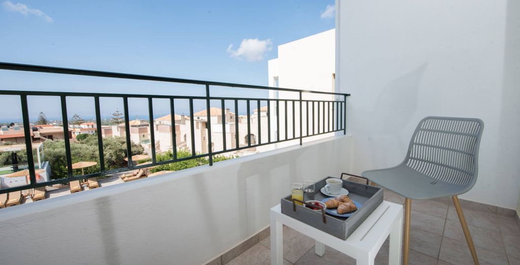 Mitos Village 4*