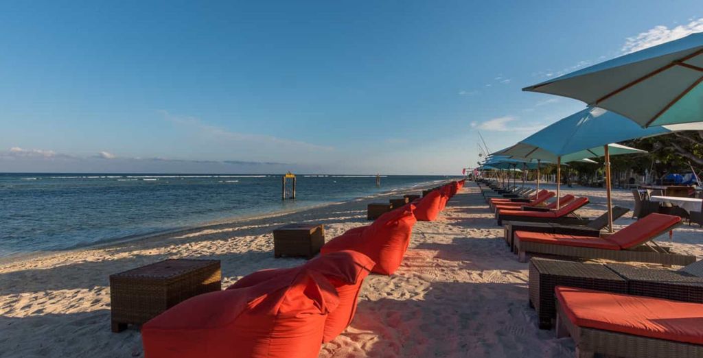 FuramaXclusive Resort & Villas 4*, Ombak Sunset 4* e Cross Bali Breakers 5*