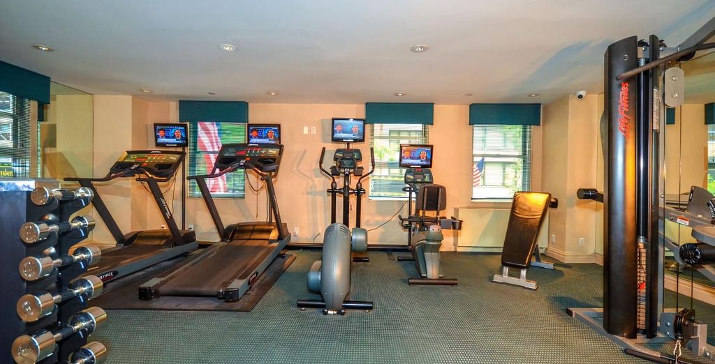 San Carlos Hotel 4*