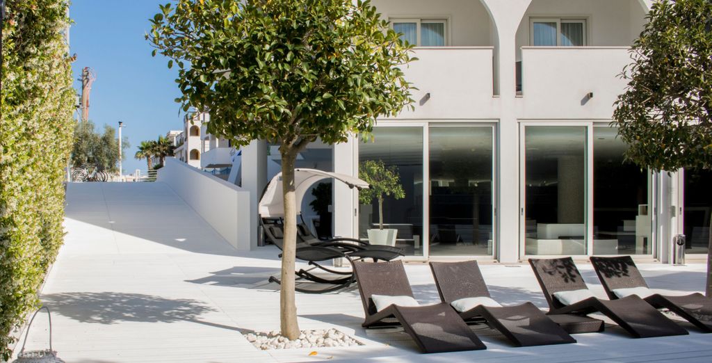 White Hotel and Resort 4*
