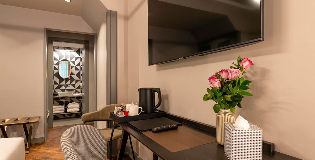 Loly Boutique Hotel 4*