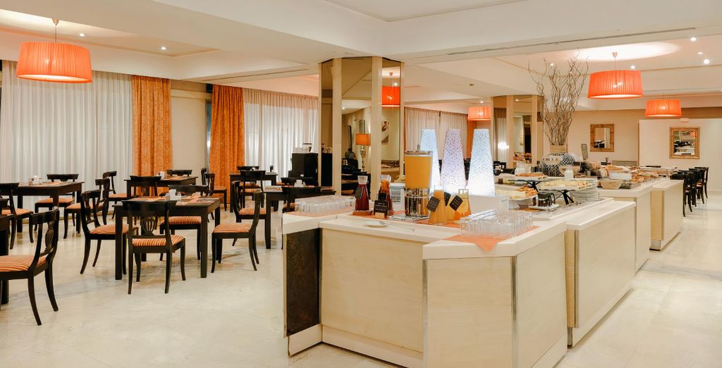 Hotel Hesperia Sevilla 4*