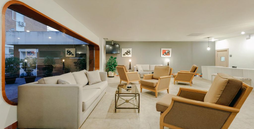 Hotel Hesperia Sevilla 4*