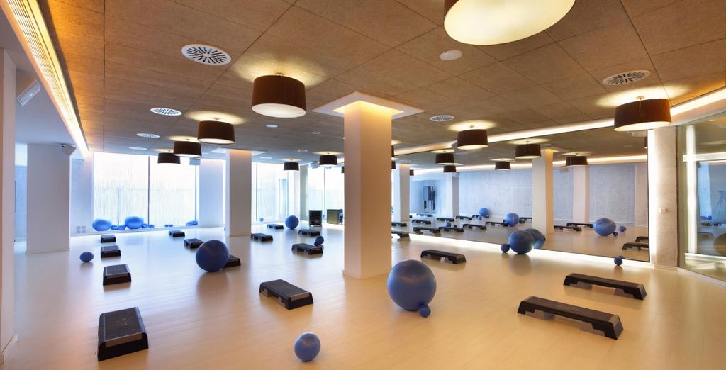 Hotel Hesperia Sevilla 4*