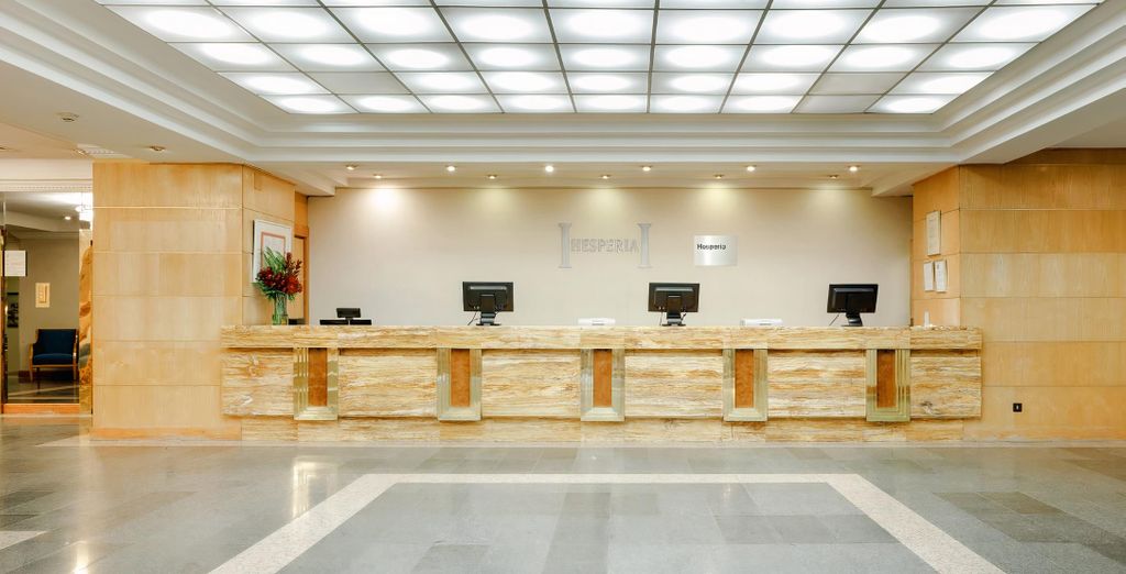 Hotel Hesperia Sevilla 4*